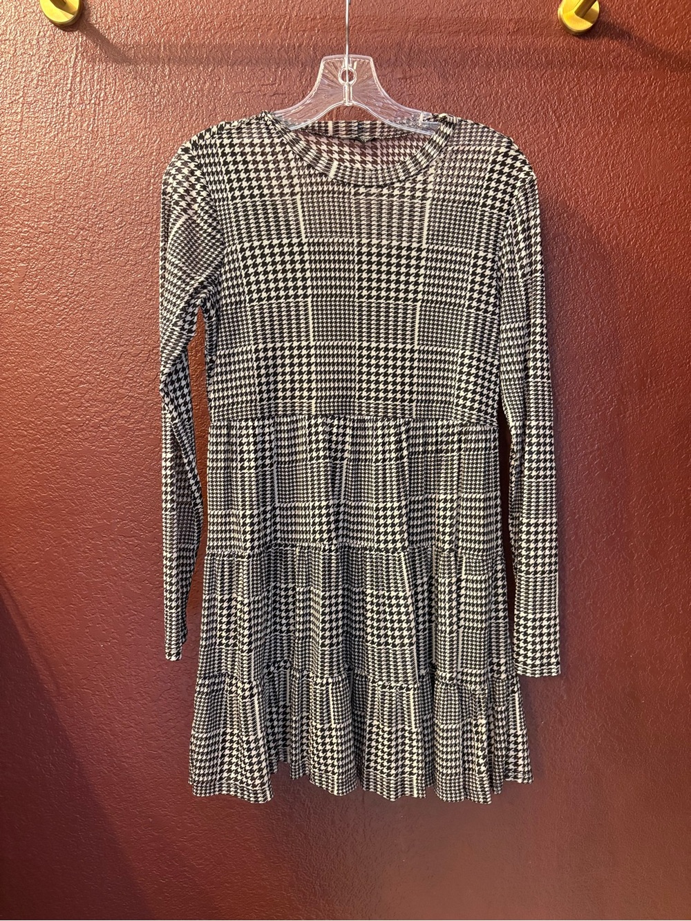 Black and White Houndstooth Long Sleeve Dress